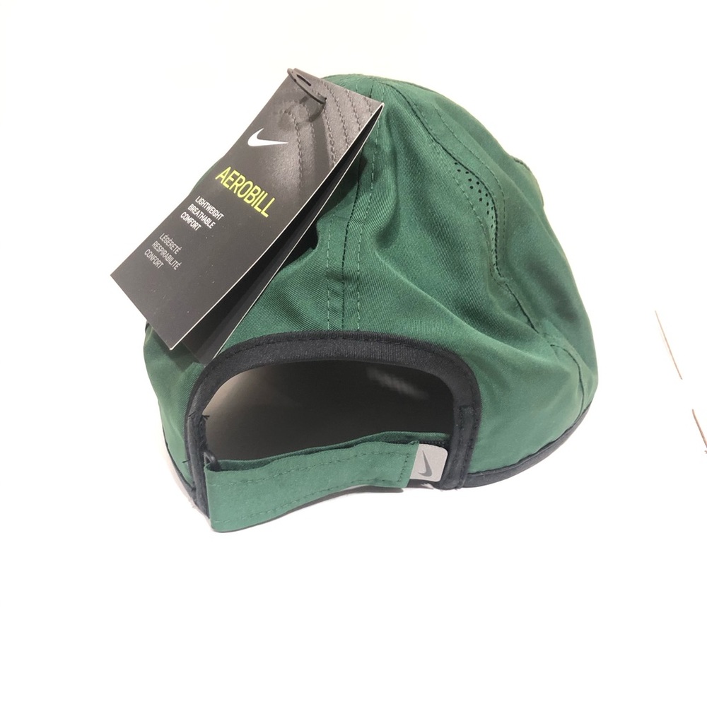 Nike Aerobill Featherlight Cap